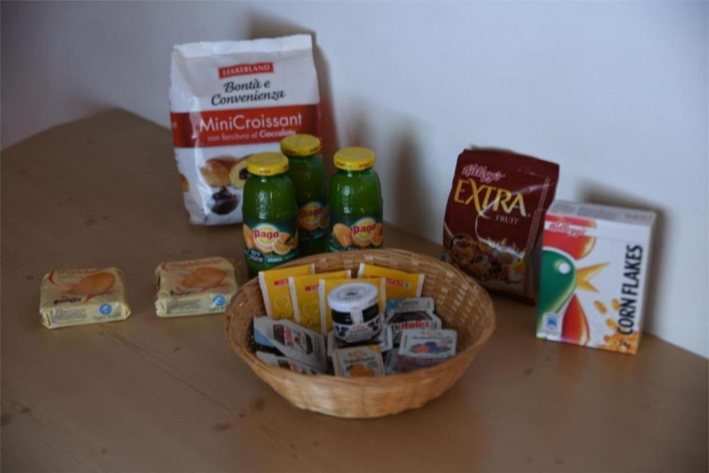Cianbolpin Guesthouse Canazei Ngoại thất bức ảnh